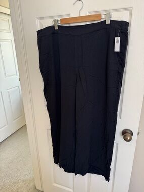 Old Navy Black Pull-On Pants